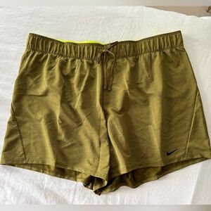 Nike Athletic Shorts Lightweight Elastic Waist